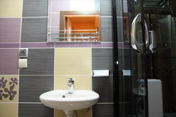 Отель Pension Mellis Cluj Napoca Номер фото